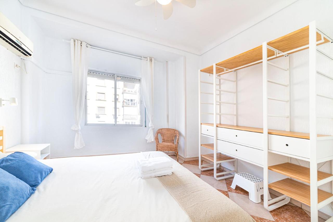 Alohamundi Plaza De Cuba Apartment Севиля Екстериор снимка