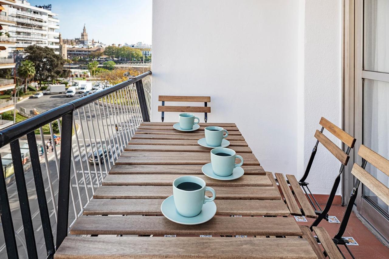 Alohamundi Plaza De Cuba Apartment Севиля Екстериор снимка