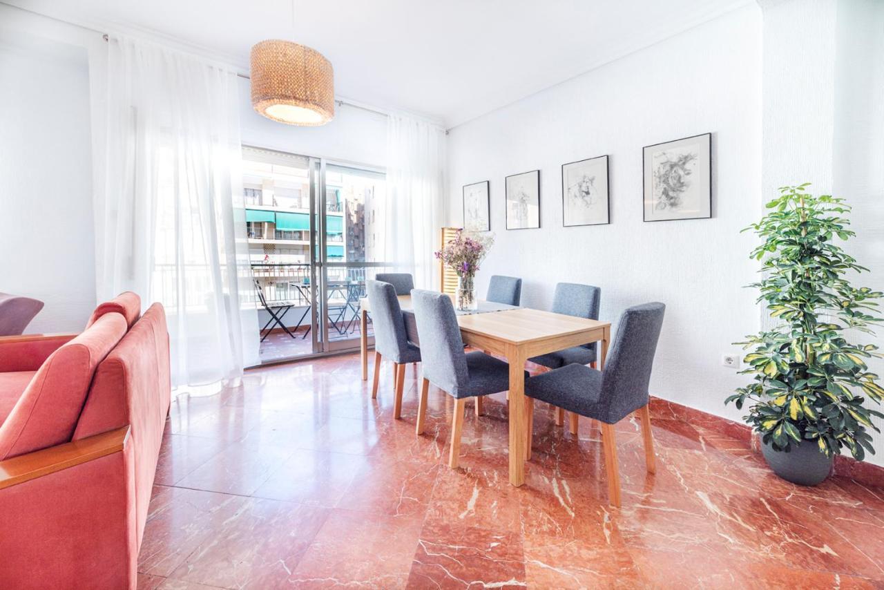 Alohamundi Plaza De Cuba Apartment Севиля Екстериор снимка